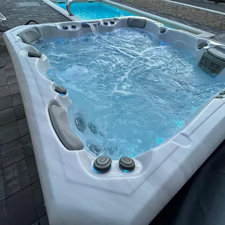 Zorica 3 * Weißenburg