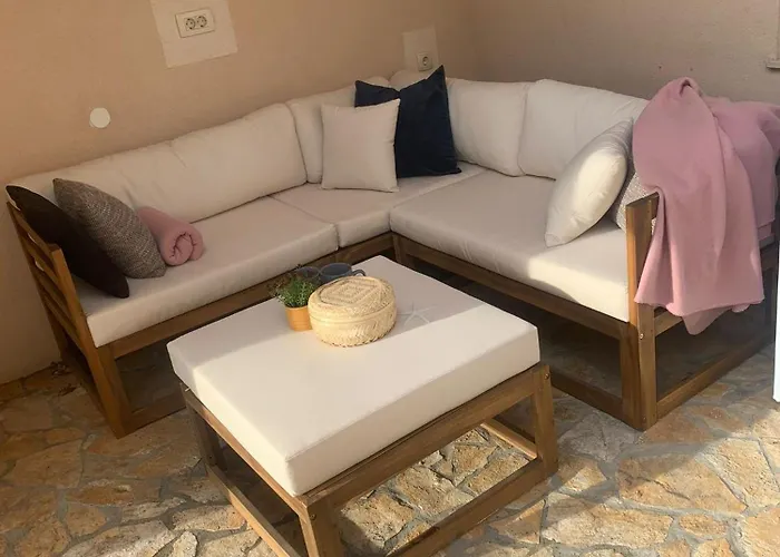 Zorica 3 דירה